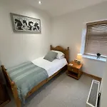 Feriehus Quarry Near Hawes, Yorkshire Dales, Pet Free