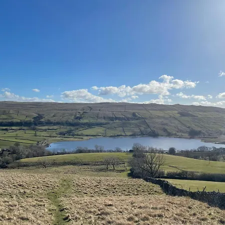 Quarry Near Hawes, Yorkshire Dales, Pet Free * Hawes